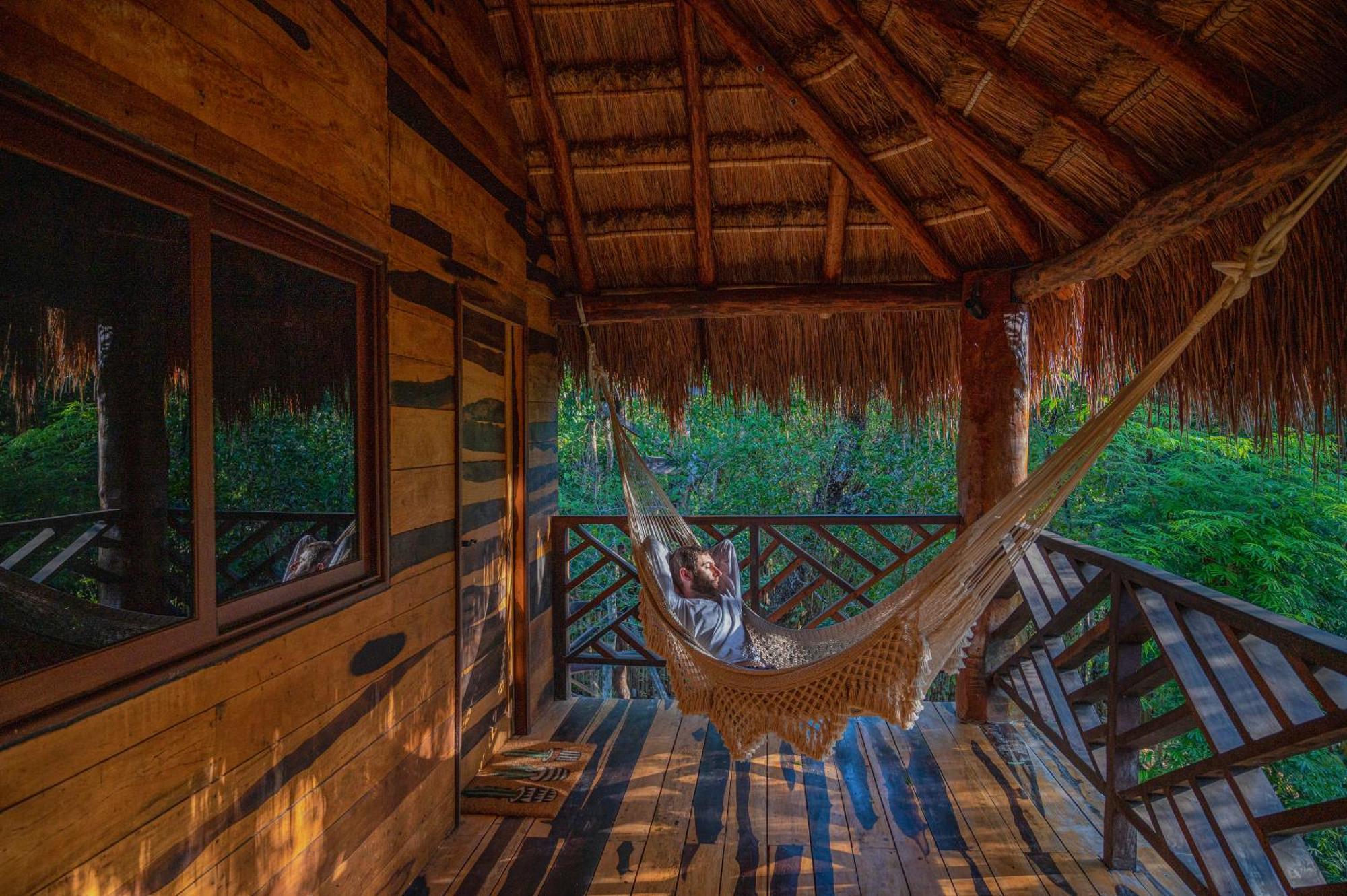 Treehouse H2ojos Campsite 4*